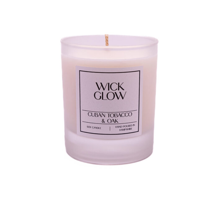 Wick Glow Soy wax Candle Cuban Tobacco & Oak 20cl candle